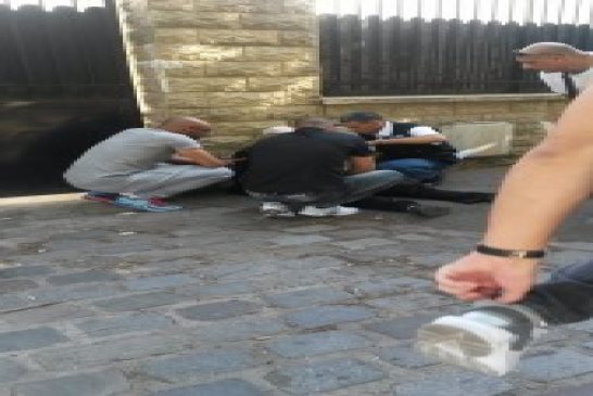 الجالية الجزائرية بالخارج بين طابور طويل والضرب المبرح دون مبرر من طرف موظفين بالقنصلية