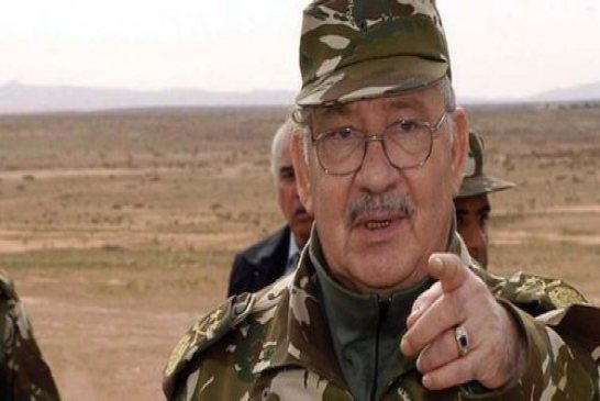 Je veux cette villa, semble dire le plus vieux soldat du monde