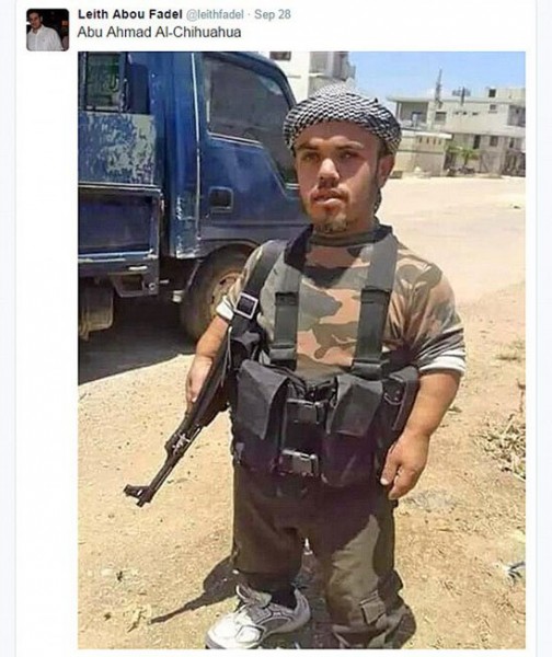 قزم من أصل بريطانى يشارك فى الحرب على نظام الأسد