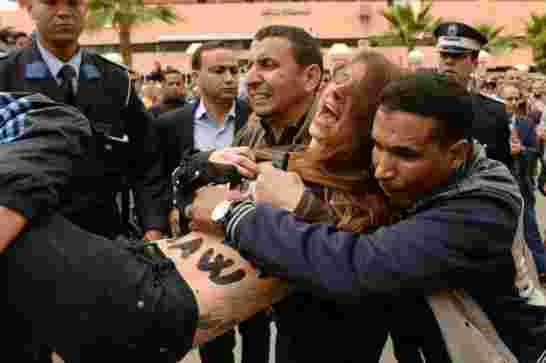 المغرب يطرد ناشطتين من حركة «فيمن» تعرّتا احتجاجا على محاكمة مثليّين