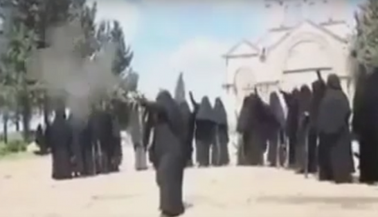 مظاهرة غاضبة لمجاهدات “داعش” من أجل النكاح والثواب