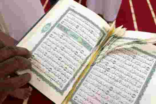 فضيحة: تدنيس مصاحف وانتهاك حرمة عدد من المساجد بمدينة الدار البيضاء