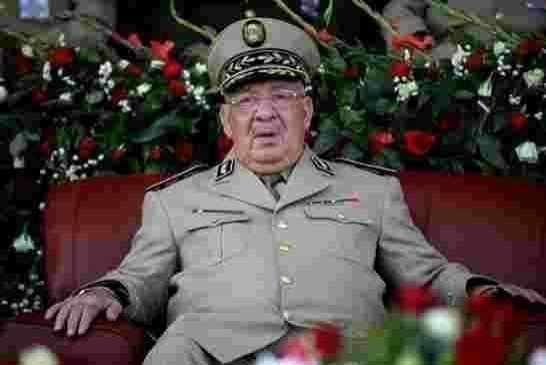 قايد صالح يدعو الجيش في الجنوبية إلى الحفاظ على “حالة التأهب القصوى”
