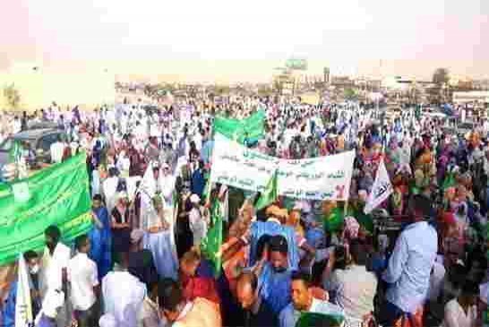موريتانيا اليوم على مفترق طرق مسيرة كبرى غير مسبوقة للمعارضة رافضة للتعديلات الدستورية