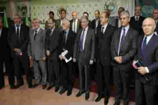 Les opposants algériens interdits de parler de la maladie de Bouteflika