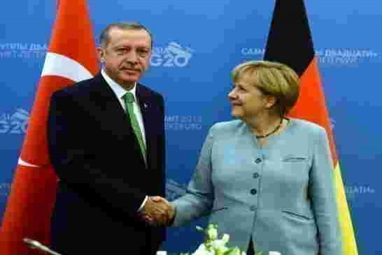 إردوغان يتهم ألمانيا بالتورط والوقوف وراء الانقلاب الفاشل