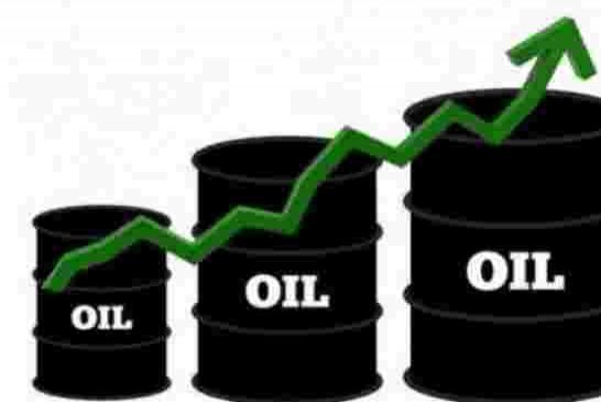 سعر برميل النفط عند اعلى مستوى له منذ شهر