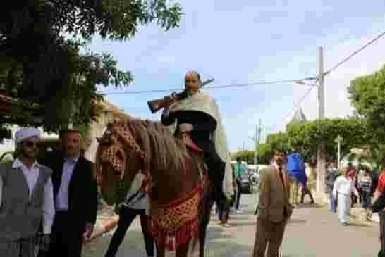 مقري يتجاهل هموم الشعب مع البطاطا ويتهم المغرب بالتساهل مع مهربي المخدرات إلى الجزائر