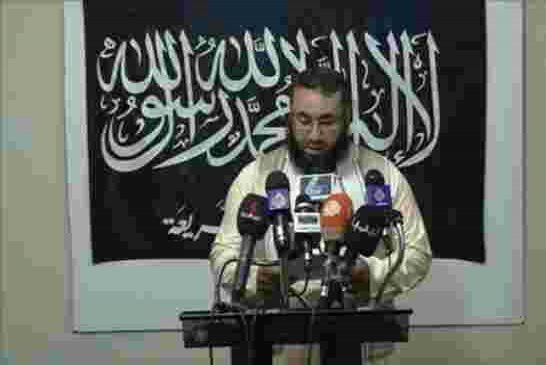 تنظيم أنصار الشريعة المتشدد في ليبيا يحل نفسه رسميا
