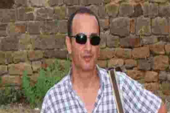 طرد الصحفي عليلات جمال "بجريدة الوطن الجزائرية " من التراب المغربي