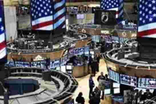 هبوط في أسهم البنوك والطاقة ببورصة وول ستريت