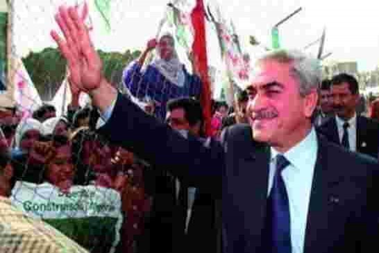 صورة اليامين زروال الذي ابتعد عن السياسية وفضل العيش مواطنا بسيطا تلهب مواقع التواصل الاجتماعي!