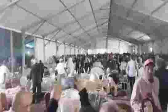 افتتاح مؤتمر حزب الاستقلال المغربي بالفاتحة و ينتهي بالعراك والتراشق بالكراسي