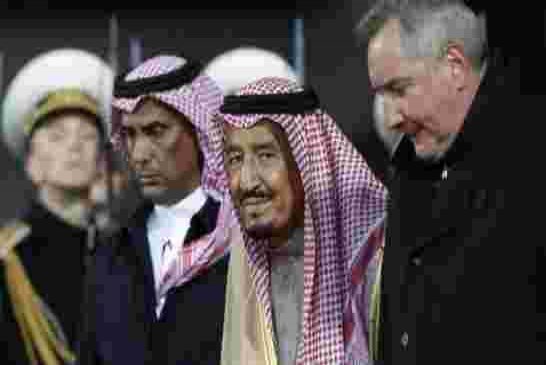 غضب سعودي من عدم استقبال بوتين للملك سلمان مطالبين بمعاملة بوتين بالمثل عند أول زيارته إلى السعودية