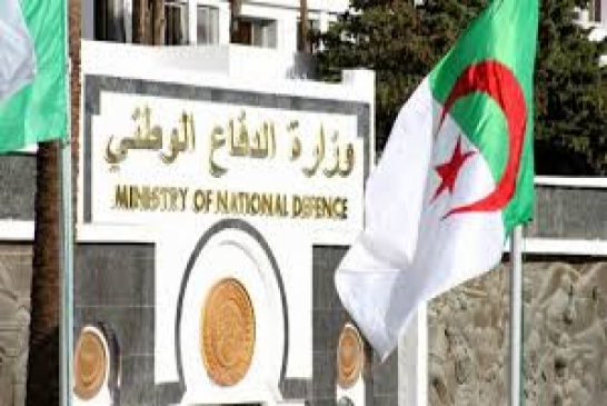 وزارة الدفاع الوطني تعتقل ثلاثة أشخاص بولايتي سكيكدة وسطيف بتهمة دعم الجماعات الإرهابية