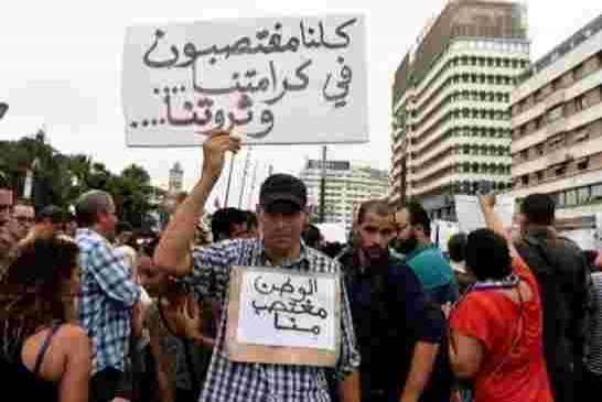 في المغرب لا يصلح الناس فوضى لا سُراة لهم ولا سُراة إذا جهالهم سادوا