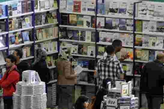 معرض الكتاب في الجزائر يلفظ اصدارات تمجد الإرهاب والتشيع