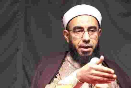 شيخ تونسي يطالب بوقف الحج إلى مكة لأن عوائده تذهب لأمريكا الصهيونية