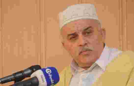 الكاتب الجزائري كمال داود يتهمهم كتاب وصحافيين بالتطاول على الذات الإلهية والرسول