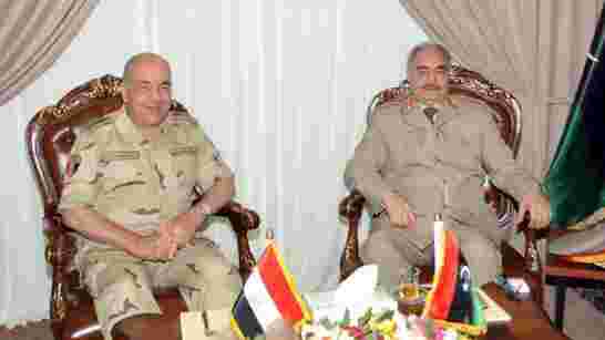 مفتي ليبيا يدعو لتشكيل مجلس عسكري لإحباط “المشروع المصري” في بلاده