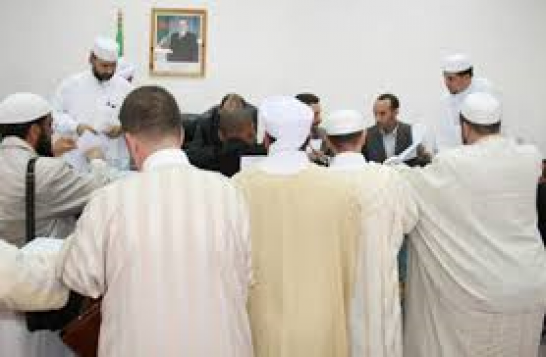لحماق تاع الصح... ﻿أئمة الجزائر يهددون بالإضراب عن العمل في رمضان