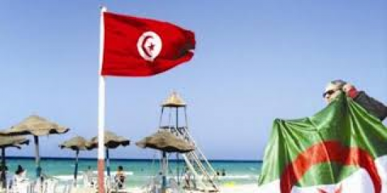 هذه تفاصيل طرد عائلات جزائرية من فنادق في تونس