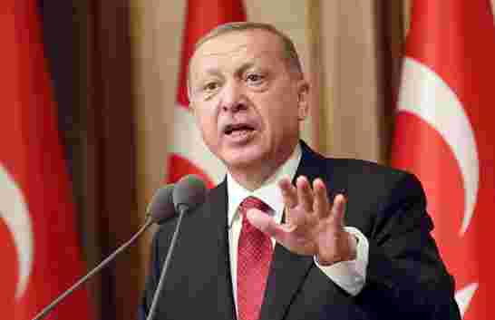 اردوغان يهدد أمريكا ملوحاً بالإنسحاب من حلف الناتو