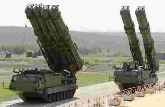 روسيا تعزز الدفاعات الجوية للنظام السوري ردا على إسقاد اسرائيل لطائرة إليوشين-20 التي أدت إلى مقتل 1