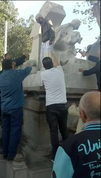 لثاني مرة تمثال عين الفوارة بسطيف يتعرض للتخريب