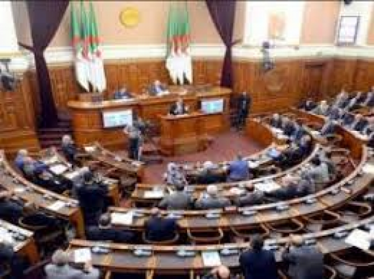 مجلس الغمة يصادق على قانون المالية 2019