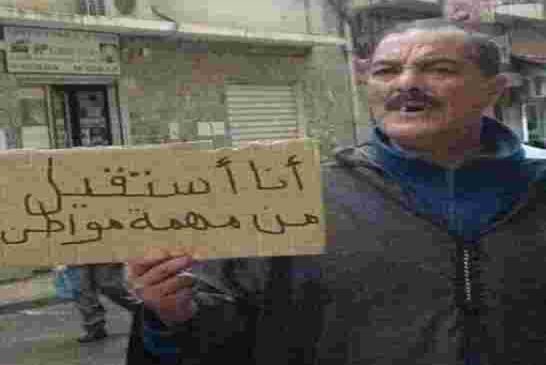 بن بيتور يعلن عدم ترشحه في مسرحية الانتخابات الرئاسية الجزائرية