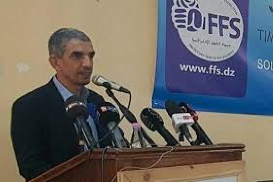 “الأفافاس” يخرج البطاقة الحمراء في وجه محمد حاج جيلاني
