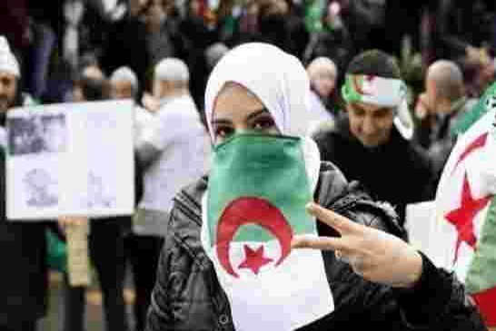 تجريد المرأة من ثيابها يعري ما تبقى من نخوة وعزة الرجال في الجزائر