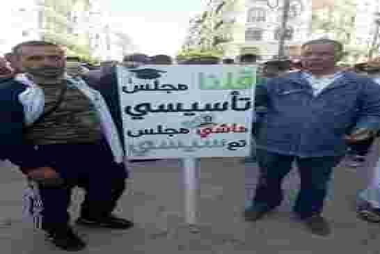 كلمة فخامة الشعب الجزئري المتداولة ”واش خو كانش عاجل”
