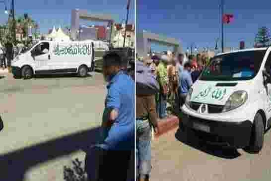 في غياب دولة الحق والقانون شرطي مغربي يوقف جنازةً ببركان لتحرير مخالفة لسيارة نقل الأموات !