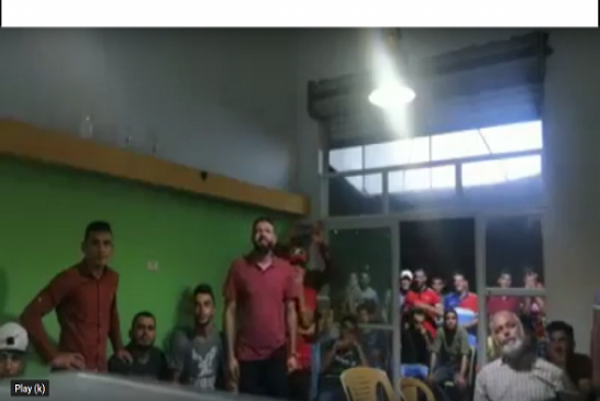 فرحة الفلسطينيين العارمة بمنتخب الجزائر الرياضي