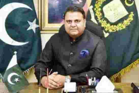 باكستان تدرس إغلاق المجال الجوي والطرقات البرية أمام الهند