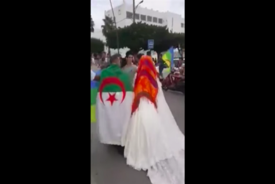عروسان جزائريان يحتفلان بزواجهما على ايقاع الحراك الشعبي