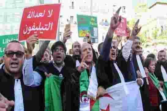 معركة "عض الأصابع" مستمرة بين زغماتي والقضاة