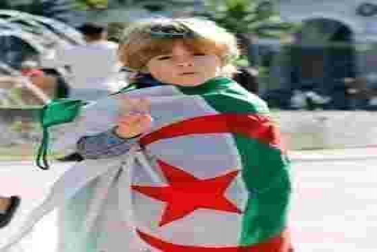 أغرب مشاهد في الجزائر 2019 من انتهاء عهدة بوتفليقة الى أم تعرض أطفالها الستة للكفالة