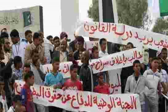 حراك البطالين يخرج الى الشارع من جديد بورقلة