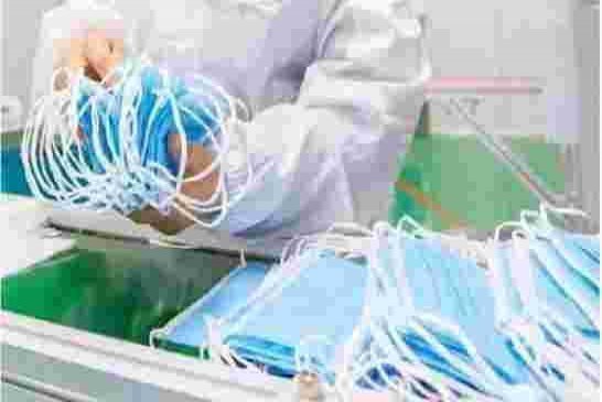 توزيع 2000 كمامة مجانية بالفضاءات التجارية الكبرى بعلي منجلي
