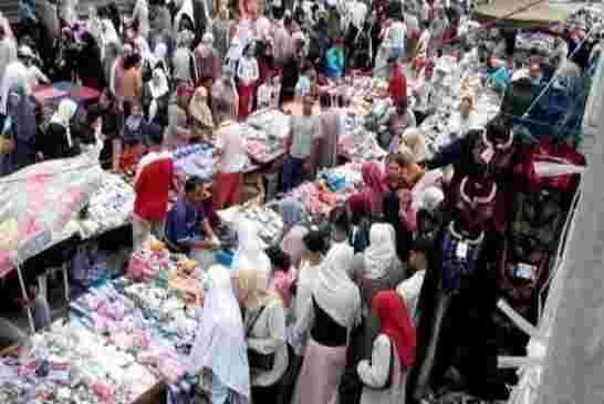 عدم اكترات الناس بالتدابير الوقائية تدفع والي سطيف إلى غلق بعض الأسواق اليومية