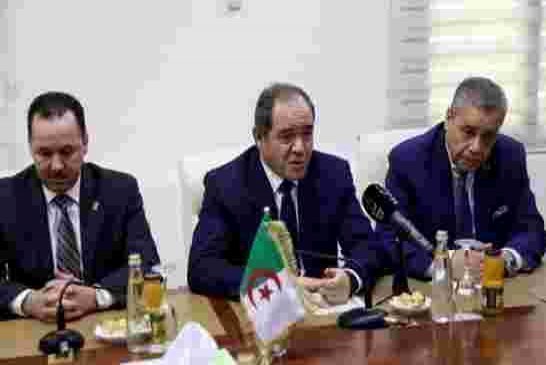 صبري بوقادوم يقود مباحثات ليبية جزائرية حول سبل عودة المسار السياسي