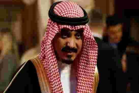 السفير السعودي في لندن بكل ثقة في النفس يعترف بامتلاك “بار” في منزله
