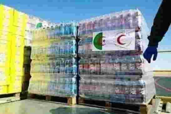 بعد المشروبات الغازية القوة الإقليمية ترسل باخرة محملة بمواد البناء من النوع الرفيع إلى لبنان