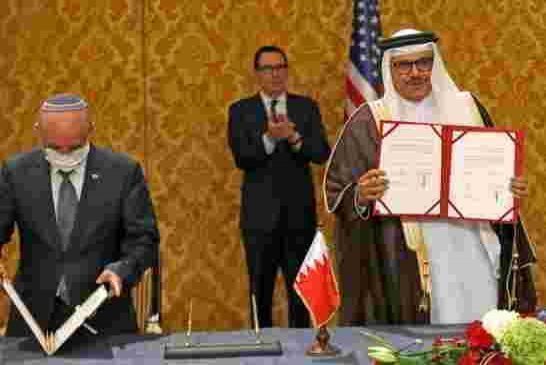 إسرائيل تعلن إقامة علاقات دبلوماسية كاملة مع البحرين
