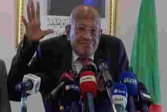 وكيل الجمهورية يلتمس 15 سجنا نافذا للوالي السابق زوخ