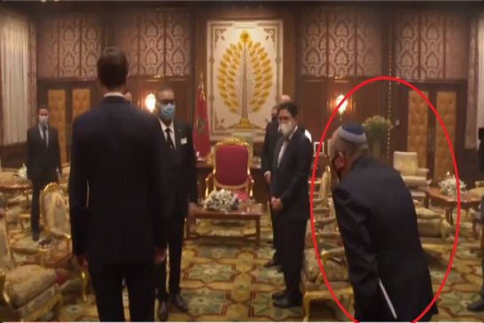 بيعة مئير بنشبات أمام الملك "بكلمة الله يبارك و يطول فعمر سيدي" نالت إعجاب الشارع المغربي