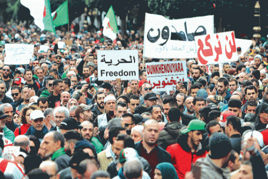 رغم القمع و المضايقات مسيرات مليونية في عدد من ولايات الوطن تطالب بتغيير النظام العسكري الدكتاتوري